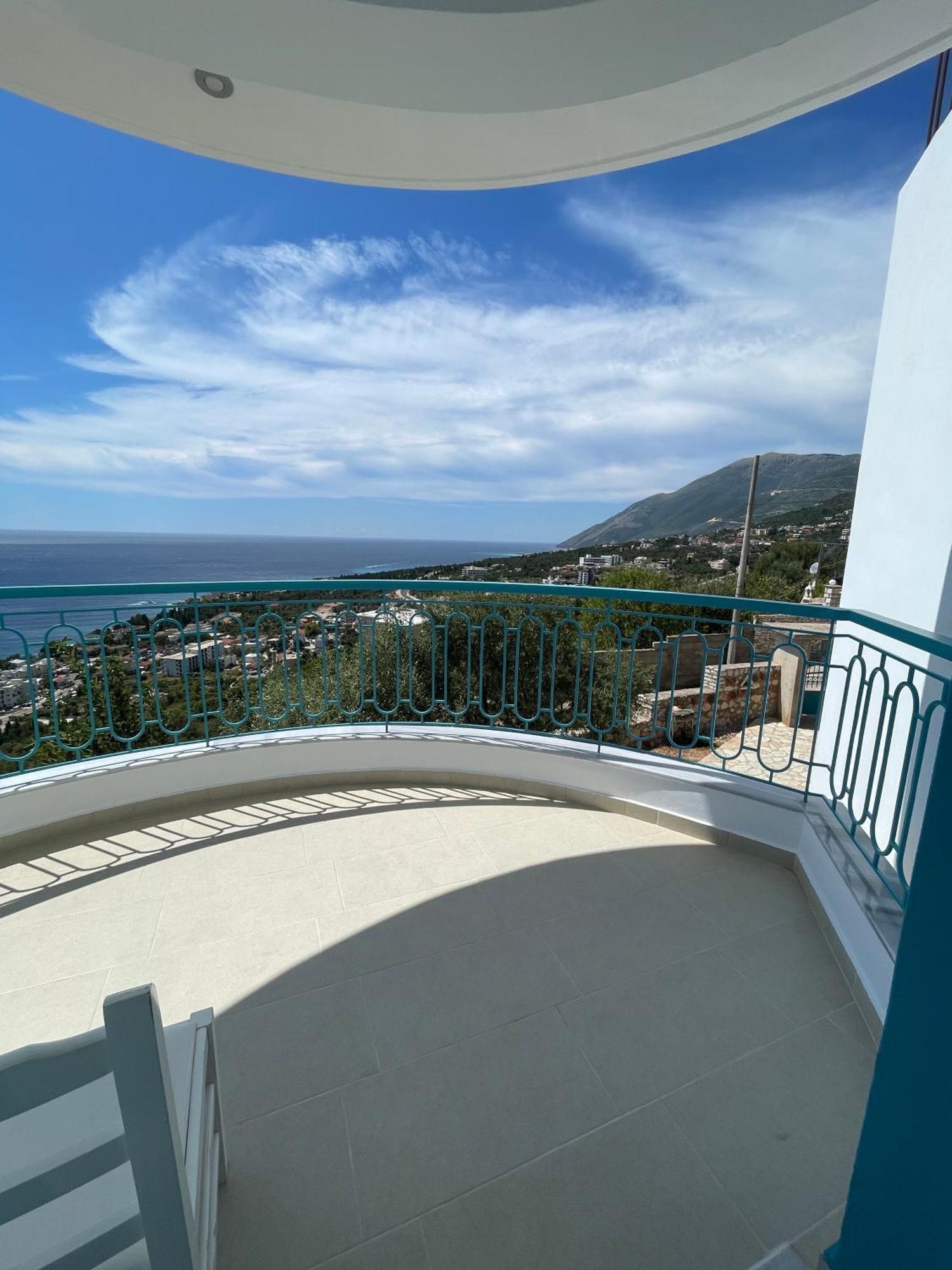 Endless Blue Apartments Dhërmi Dış mekan fotoğraf