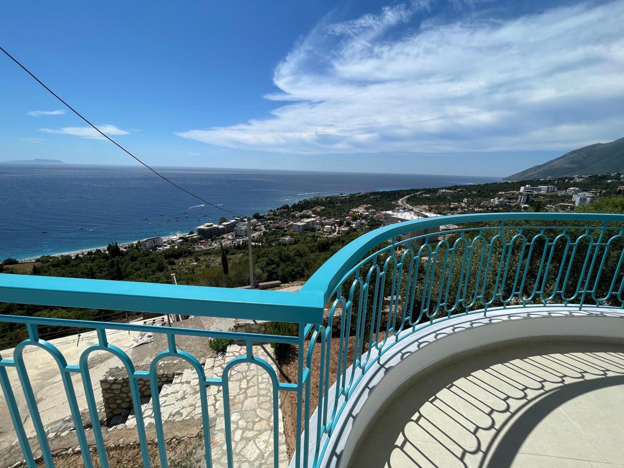 Endless Blue Apartments Dhërmi Dış mekan fotoğraf