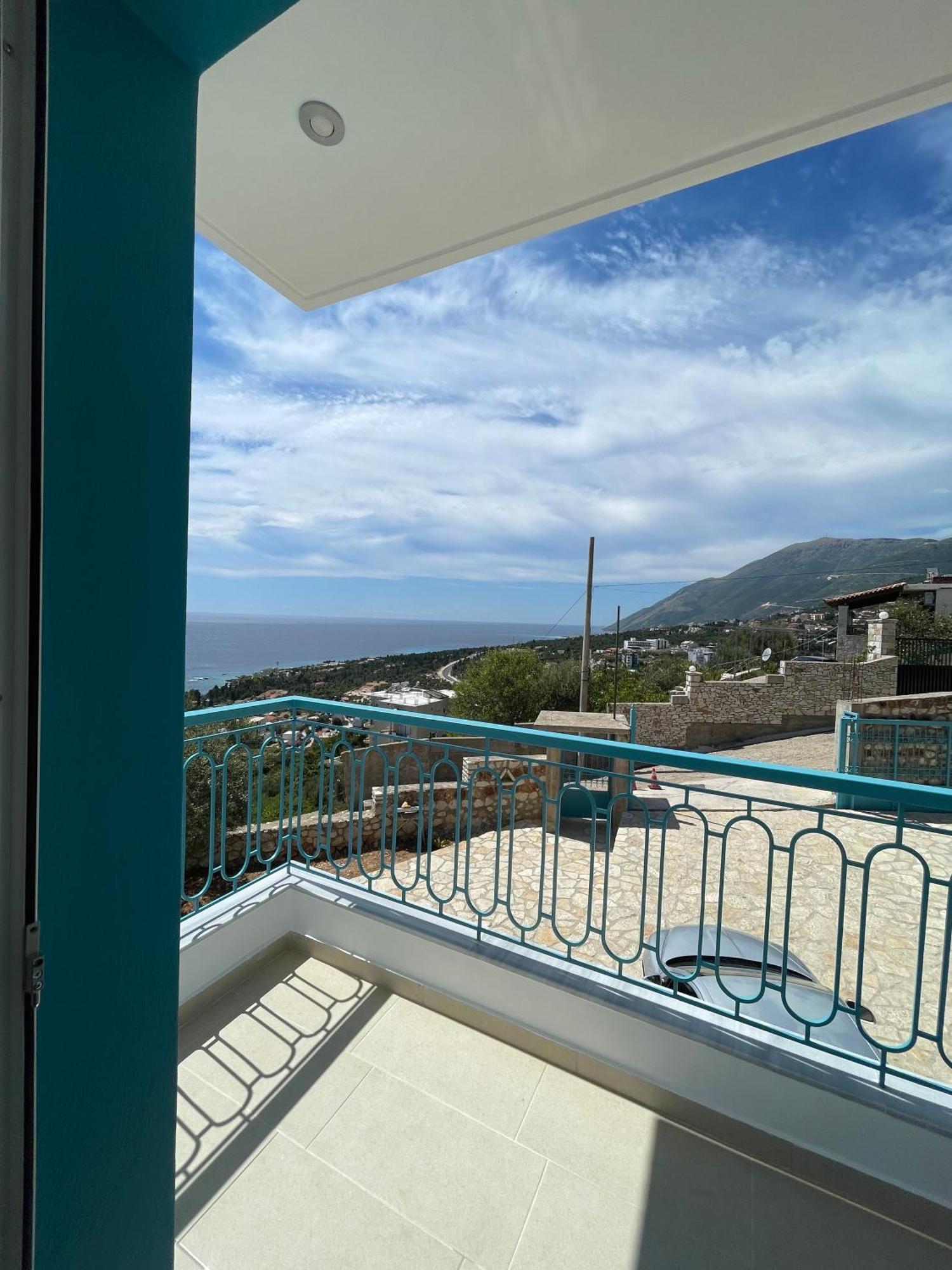 Endless Blue Apartments Dhërmi Dış mekan fotoğraf