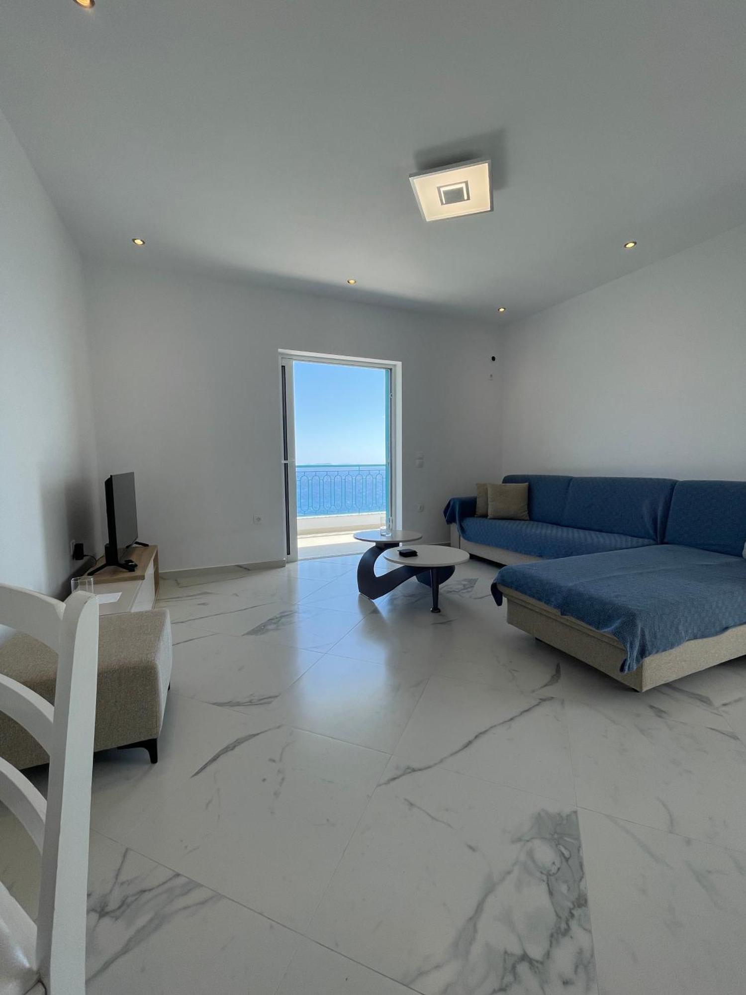 Endless Blue Apartments Dhërmi Dış mekan fotoğraf
