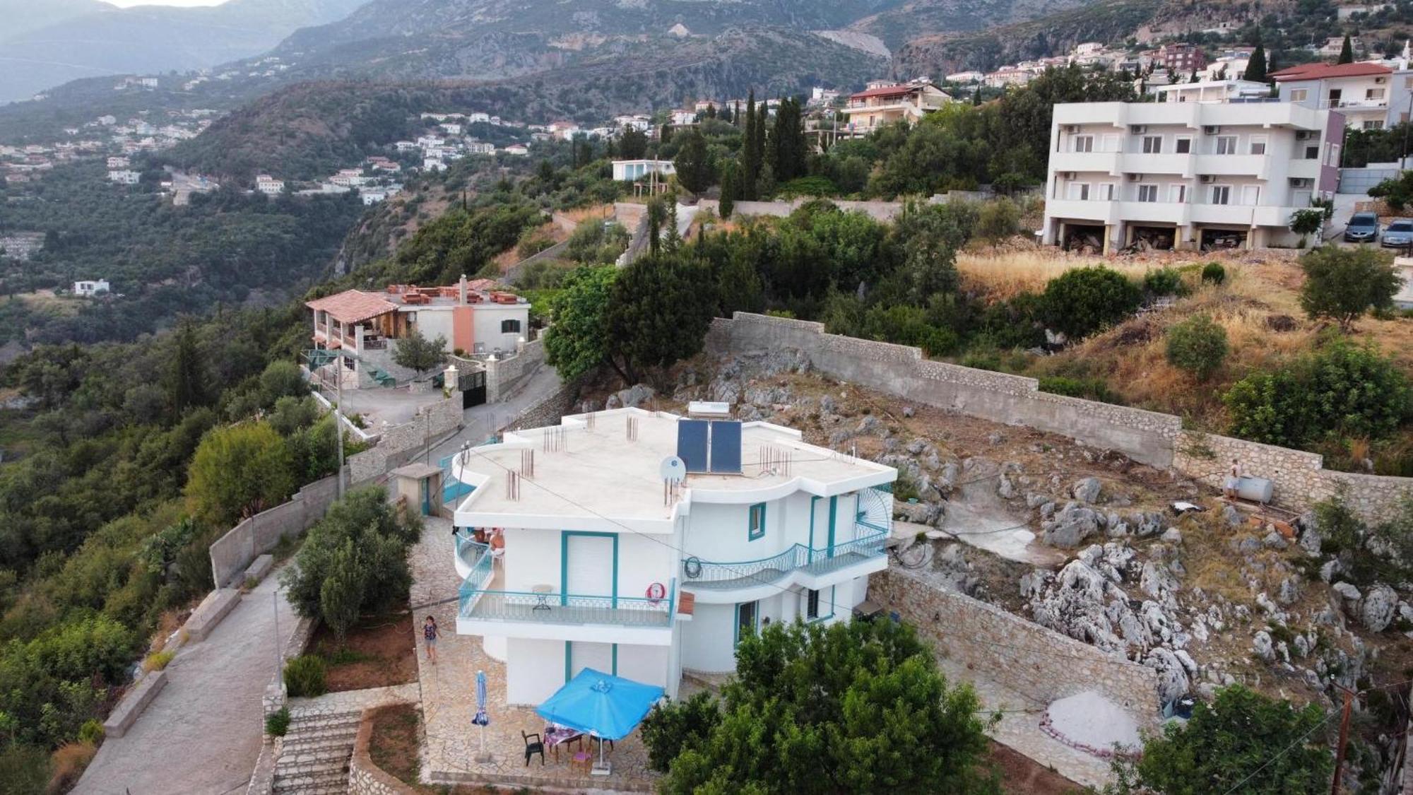 Endless Blue Apartments Dhërmi Dış mekan fotoğraf